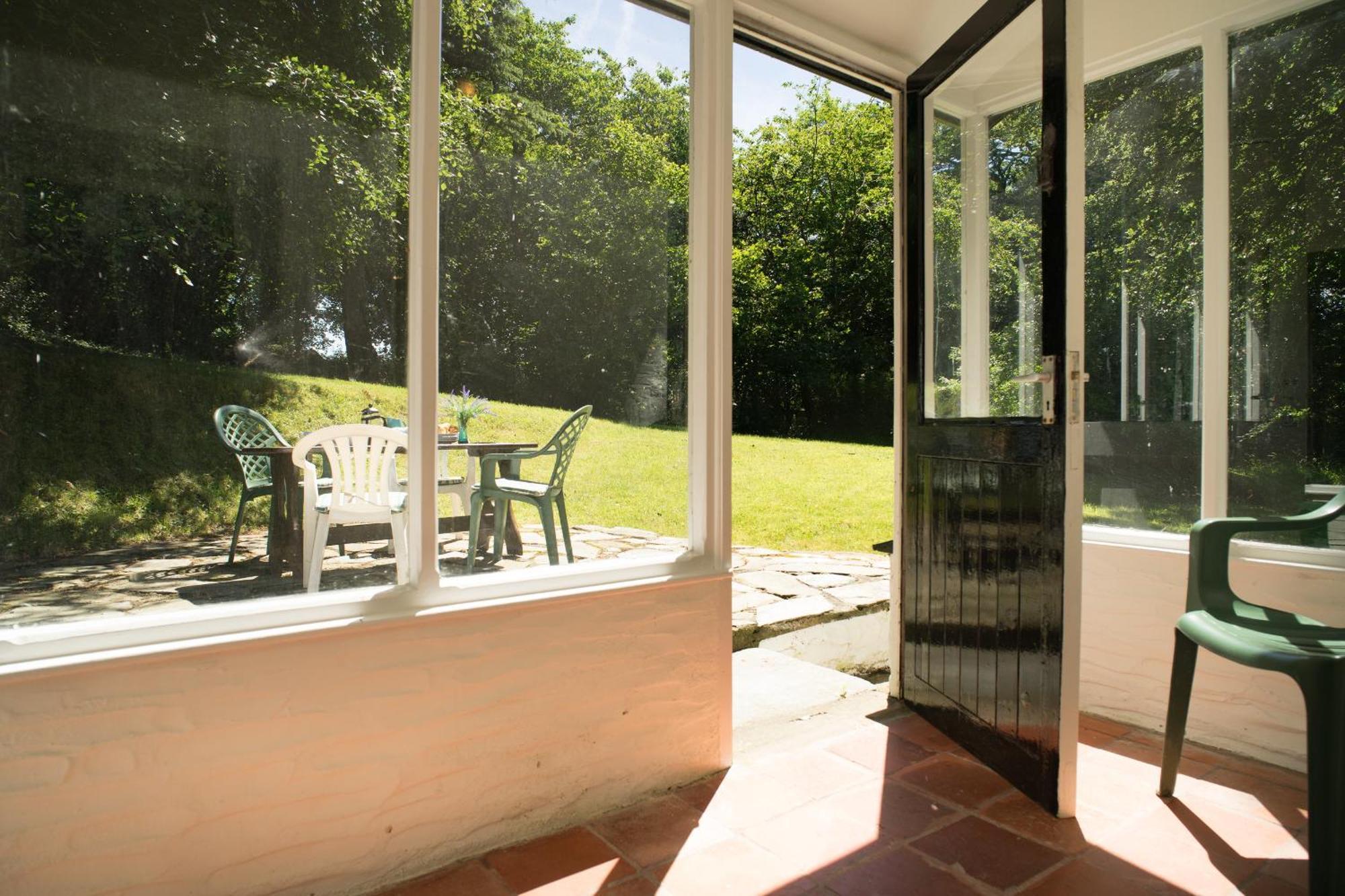 Garden Cottage Newcastle Emlyn Eksteriør billede